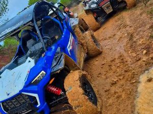 POLARIS RZR 1000 TRAIL S