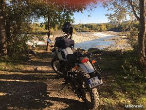 TRAIL ROYALD ENFIELD HIMALAYAN 411