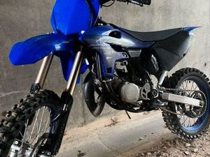 85 YZ 2022