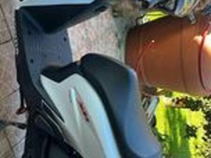 HONDA SH 150 BIANCO SPORT 2025