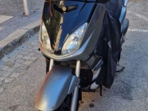 YAMAHA X-MAX