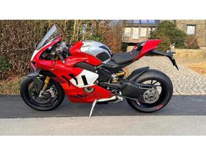 DUCATI PANIGALE V4 R