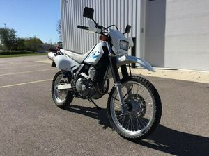 2025 SUZUKI DR650S
