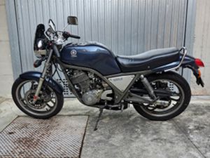 YAMAHA SRX600