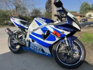 SUZUKI GSXR 750