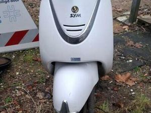 SYM ALLO SCOOTER — SCOOTERS | SYM — MARKTPLAATS