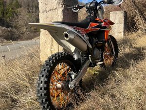 KTM SX-F 250 →