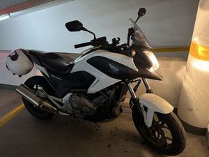 MOTO GARAGEM COM POUCOS KM- HONDA NC700X CARNAXIDE E QUEIJAS