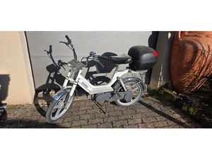 PIAGGO BRAVO VESPA MOFA 1983