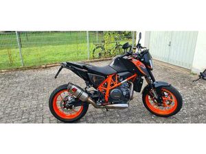 KTM 690 DUKE R