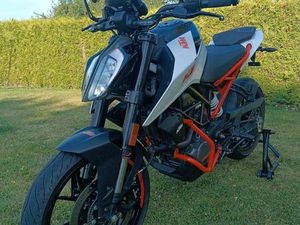 KTM DUKE 125