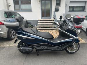 PIAGGIO X10 125 B196 ROLLER