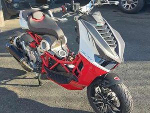 200 MIT ORIGINAL AKRAPOVIC AUSPUFF