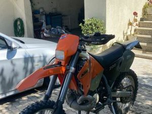 KTM EXC 200 MATRICULADA VILA FRIA E VIZELA (SÃO JORGE)