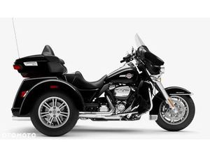 HARLEY-DAVIDSON TRI GLIDE