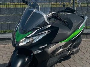 KAWASAKI J300 MOTORROLLER 299 CCM TÜV 08/26