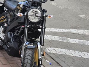 YAMAHA XSR 125 LEGACY 2024 | 4K KM | I WLAŚCICIEL | GARAŻOWANY WARSZAWA ŚRÓDMIEŚCIE