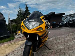 SUZUKI GSXR 750 SPORTBIKE 2002 - 148 PS