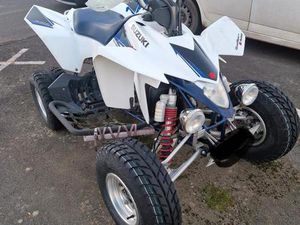 SUZUKI LTZ 400 MIT LOF MODELL 2011
