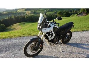 YAMAHA TENERE 700 ENDURO REISEENDURO