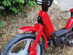 VÉLOMOTEUR PIAGGIO CIAO ENTIÈREMENT RÉVISÉ AVEC CARTE GRISE