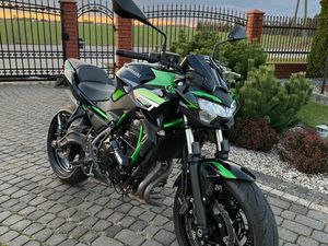 KAWASAKI Z 650