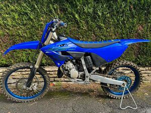 YAMAHA YZ 125
