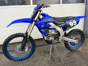 YAMAHA YZF 450 - YZ 450 F