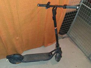 NINEBOT KICKSCOOTER F2 PLUS E-SCOOTER MIT RECHNUNG