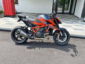 KTM SUPERDUKE 1290 2020