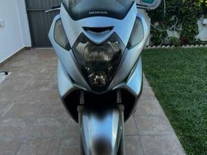 HONDA - SILVER WIND 600