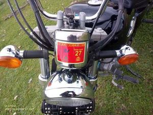 SUZUKI - MARAUDER GZ250K7