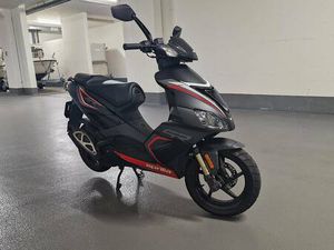 APRILIA SR 50R 75KM/H CANTON BASEL-LANDSCHAFT -