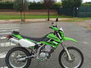 KAWASAKI - KLX250