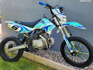 MOTO 150 RFZ APOLLO 2023