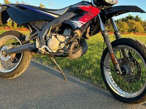 MOTO DERBI 50 CC