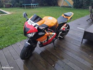 HONDA CBR 1000 RR FIREBLADE