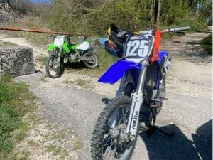 125 YZ