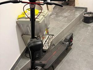 E-SCOOTER SEGWAY NINEBOT MAX G2 D