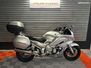 YAMAHA FJR