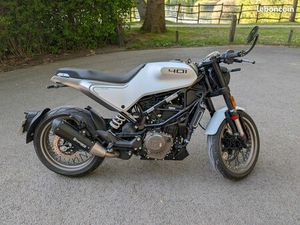 HUSQVARNA VITPILEN 401 A2 / GARANTIE 2027