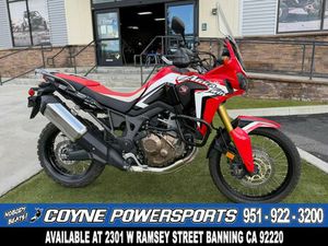 2017 HONDA® AFRICA TWIN CRF1000L