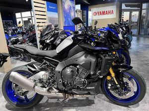 ② YAMAHA MT-10 SP