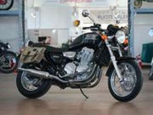 TRIUMPH 309 RT THUNDERBIRD 900