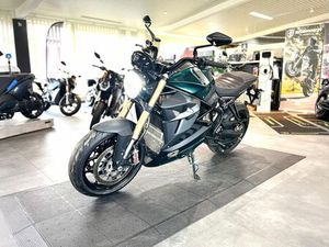 ENERGICA EVA ESSE ESSE 9+ RS GRIFFHEIZUNG KEYLESS