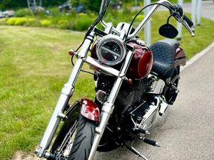 HARLEY-DAVIDSON SOFTAIL CUSTOM FXSTC