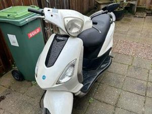 PIAGGIO FLY 2T 2011 — SCOOTERS | PIAGGIO — MARKTPLAATS