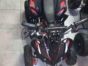 QUAD ÉLECTRIQUE ENFANT