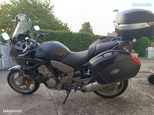 HONDA 1000 CBF