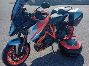 KTM SUPERDUKE 1290 GT